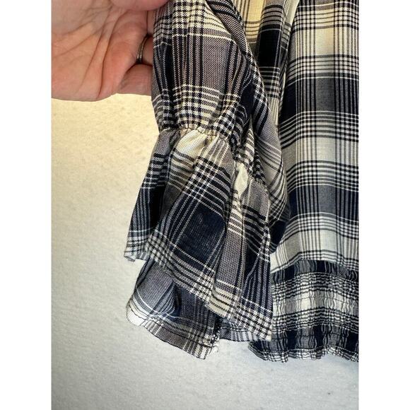 NWT Francesca's Blue Rain Women LS XL Top Navy Blue White Plaid Blouse - Picture 5 of 8